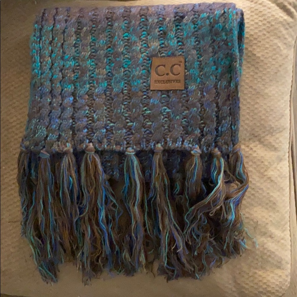 Tri-Color Scarf